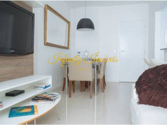 Apartamento para Venda em Rio de Janeiro - 2