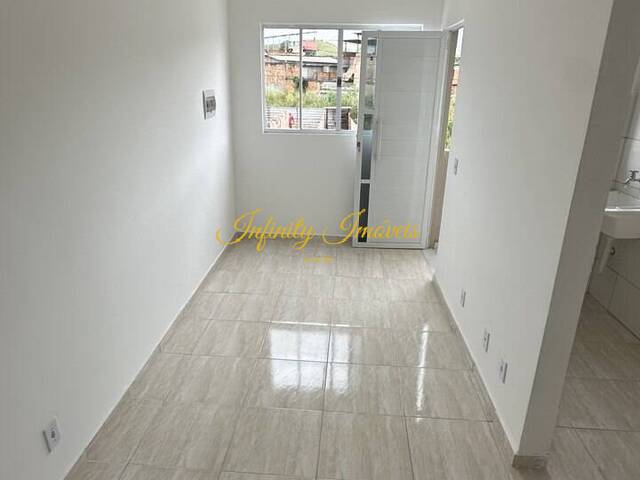 Casa para Venda em Nova Iguaçu - 3