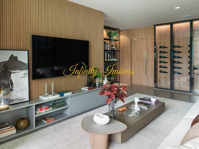 Apartamento para Venda em Rio de Janeiro - 2