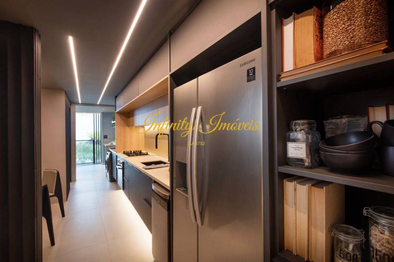 Apartamento, 3 quartos, 137 m² - Foto 11