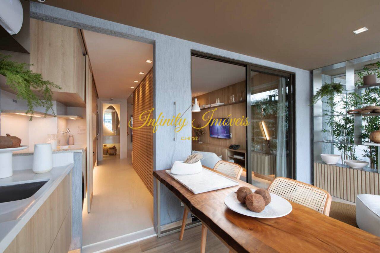 Apartamento, 3 quartos, 147 m² - Foto 1