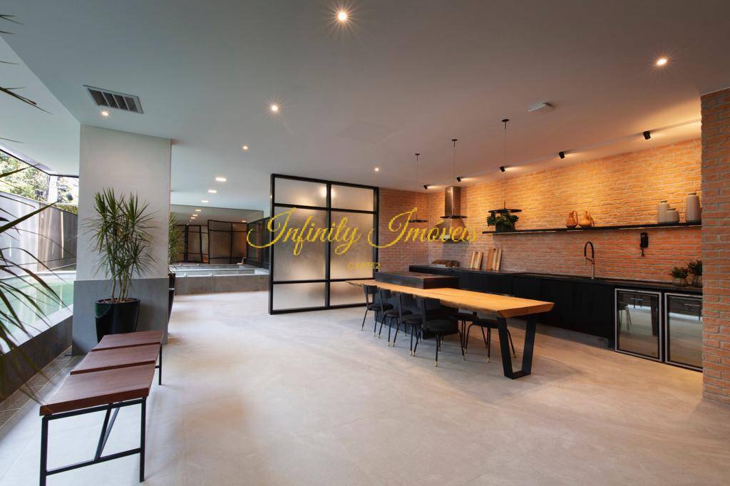 Apartamento, 3 quartos, 232 m² - Foto 32