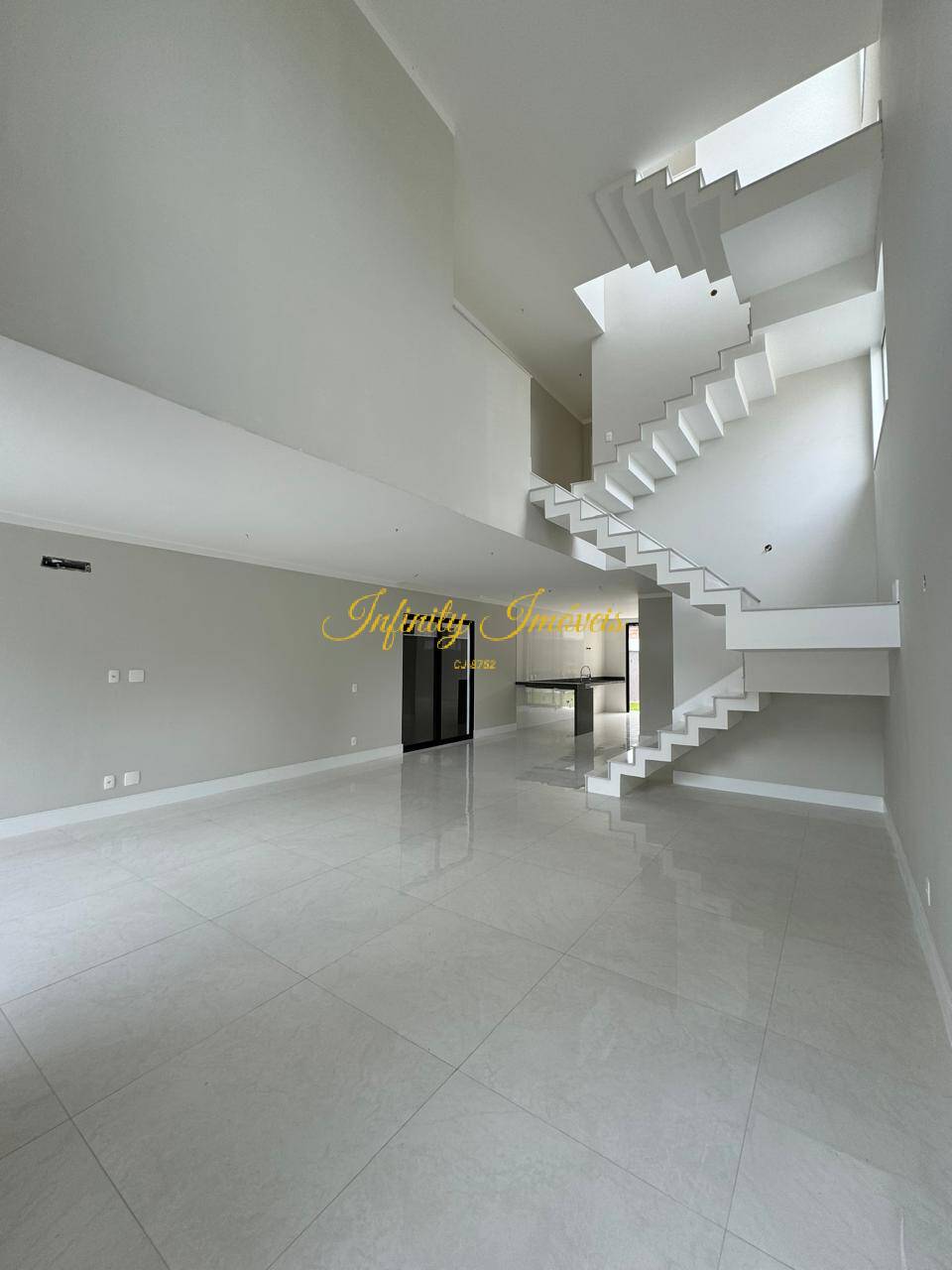 Casa, 4 quartos, 350 m² - Foto 21