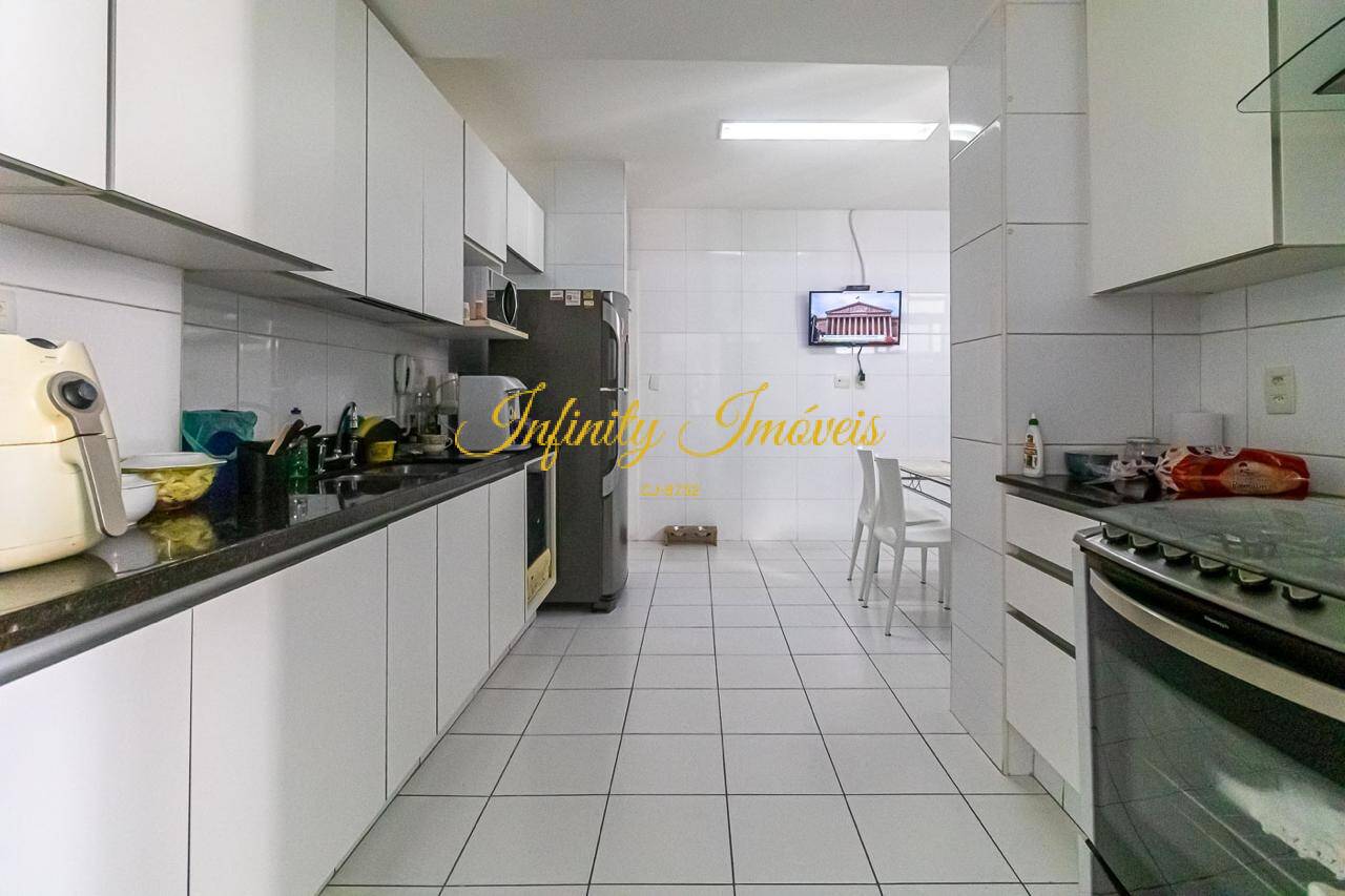 Apartamento, 3 quartos, 156 m² - Foto 11