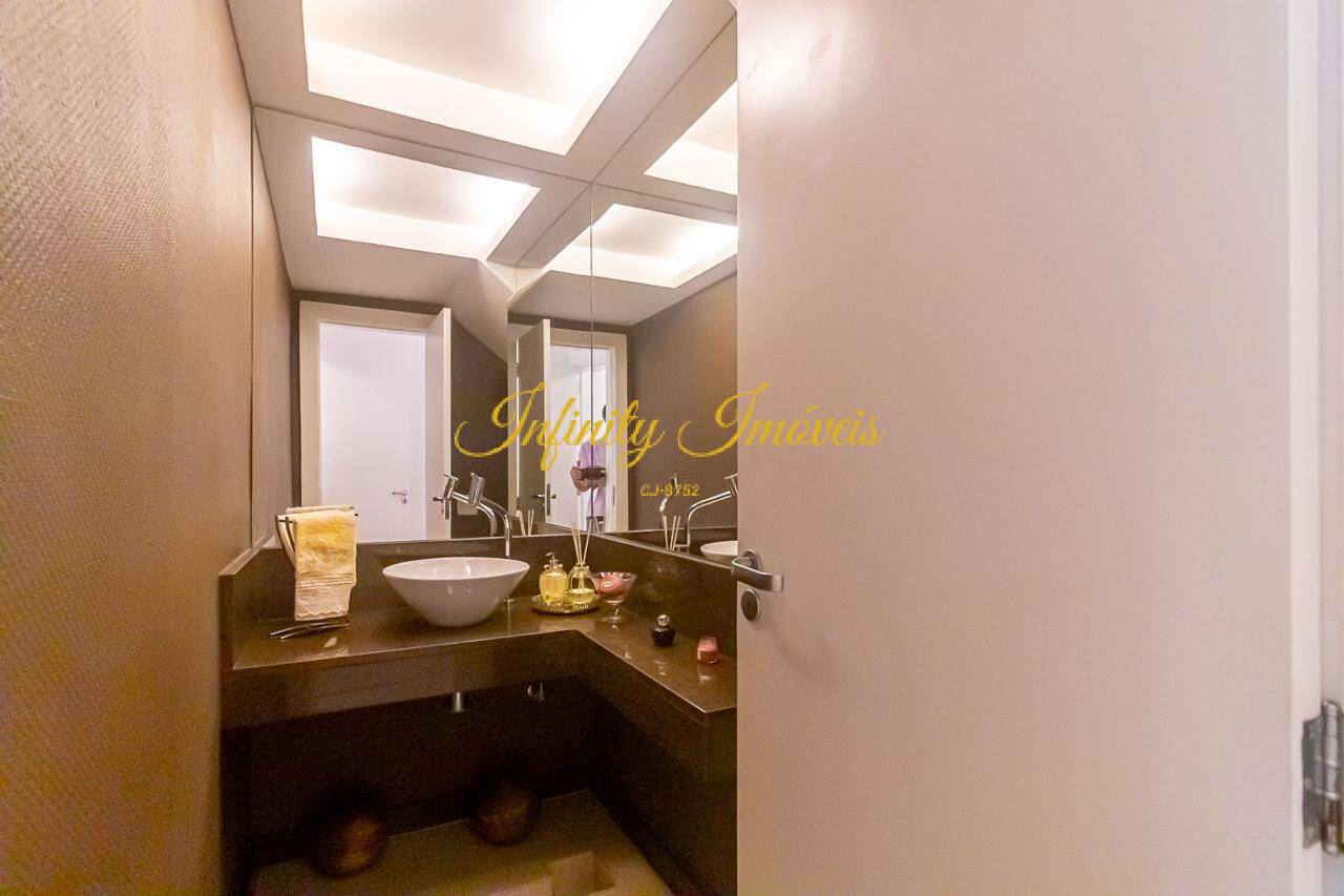 Apartamento, 3 quartos, 156 m² - Foto 10