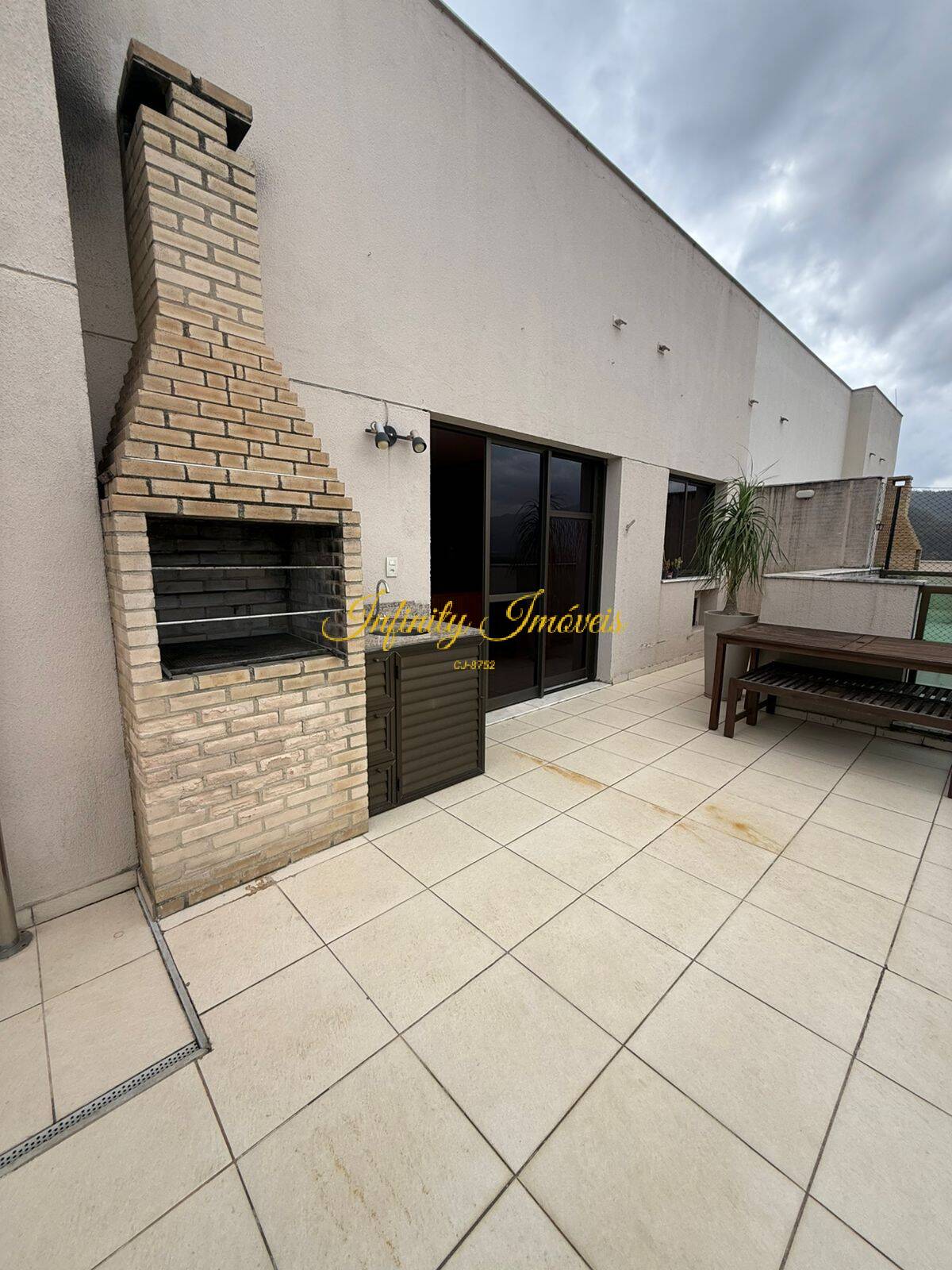 Apartamento, 3 quartos, 144 m² - Foto 2